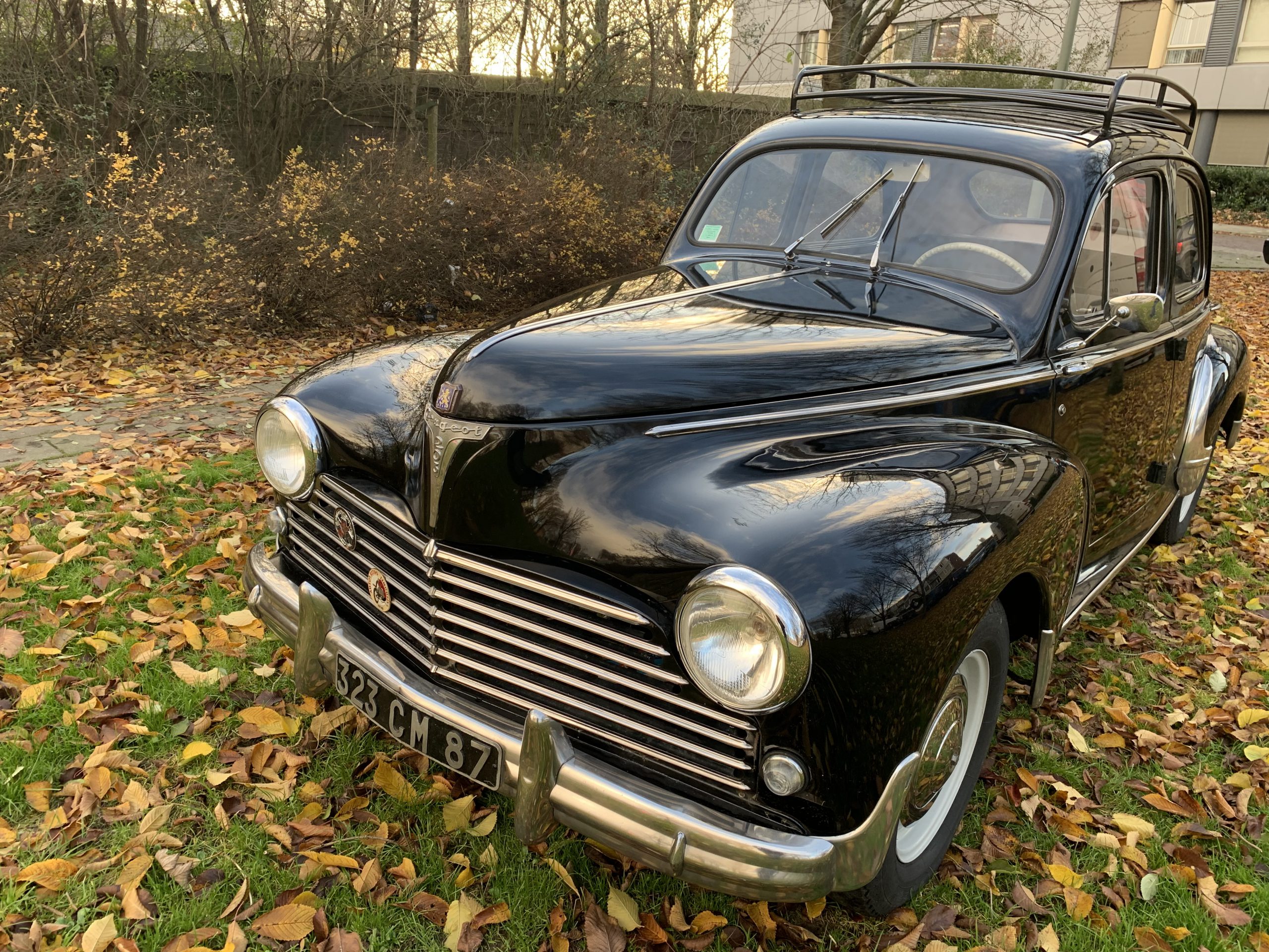 Peugeot 203