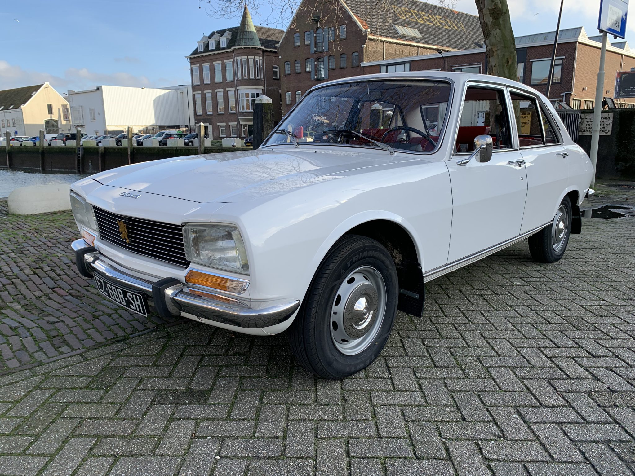 Peugeot 504 Injection Voitures De L Est