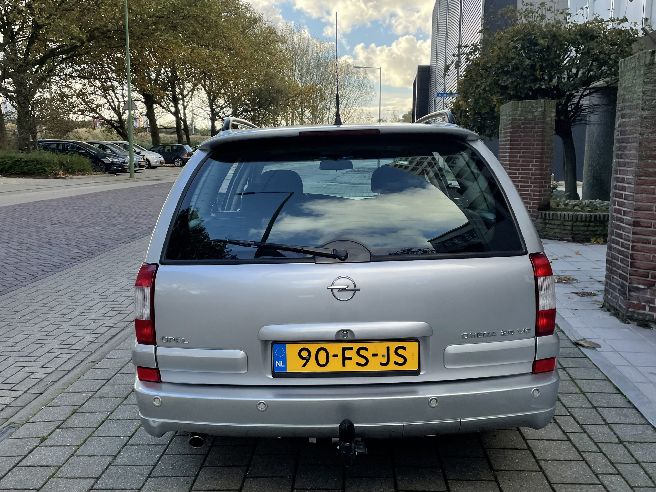 Opel Omega Caravan V6 2.5